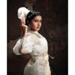 Anupama Parameswaran Instagram - Ouch!!!! The bloody back pain!!!! @shafishakkeer X @styledbysmiji X @unnips X @labelpallavinamdev X @sangeetha916gold