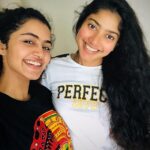 Anupama Parameswaran Instagram - Does anyone remember Mary and Malar♥️ @saipallavi.senthamarai loved you then , love you forever 😘😘😘 A fan for sure 🤗 #happymorning #happysunday This Morning