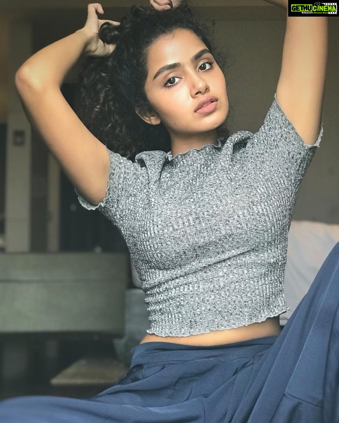 Anupama Parameswaran Instagram - She agreed to love herself deeply.......