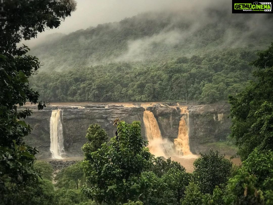 Anupama Parameswaran Instagram - My gallery 👹, making me jealous of myself 🥺 😪 😫she travelled, she explored,she made memories... long long ago...Hey my darling corona 🦠 pls pls go away 😭 #onceuponatime #takemeback #athrappillywaterfalls