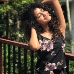 Anupama Parameswaran Instagram - Bronzed bae ...... ♥️
