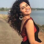 Anupama Parameswaran Instagram - 24 ✌🏼💎 #birthdaygirl wearing a beautiful saree by @pearlemaany ♥️