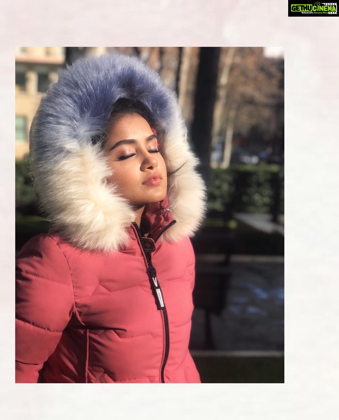 Anupama Parameswaran Instagram - Good morning 🧚🏻♂️