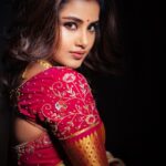 Anupama Parameswaran Instagram – Styling by @lavanyabathina & @venkatesh_93 
Blouse Designer by  @chandraandvamsistudio 
Accessories by @kundhanajewellery 
P.C 📸 by @sreekruthsravan