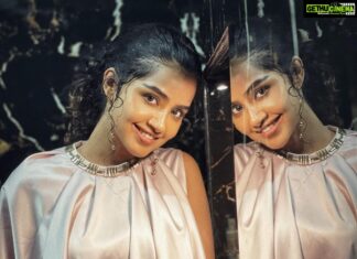 Anupama Parameswaran Instagram - The beauty you see in me is a reflection of you ~ Rumi💫 Outfit - @zowed @shiprakarnaniofficial Styling- @shilpagns Styling assistant- @sahiti_malyala