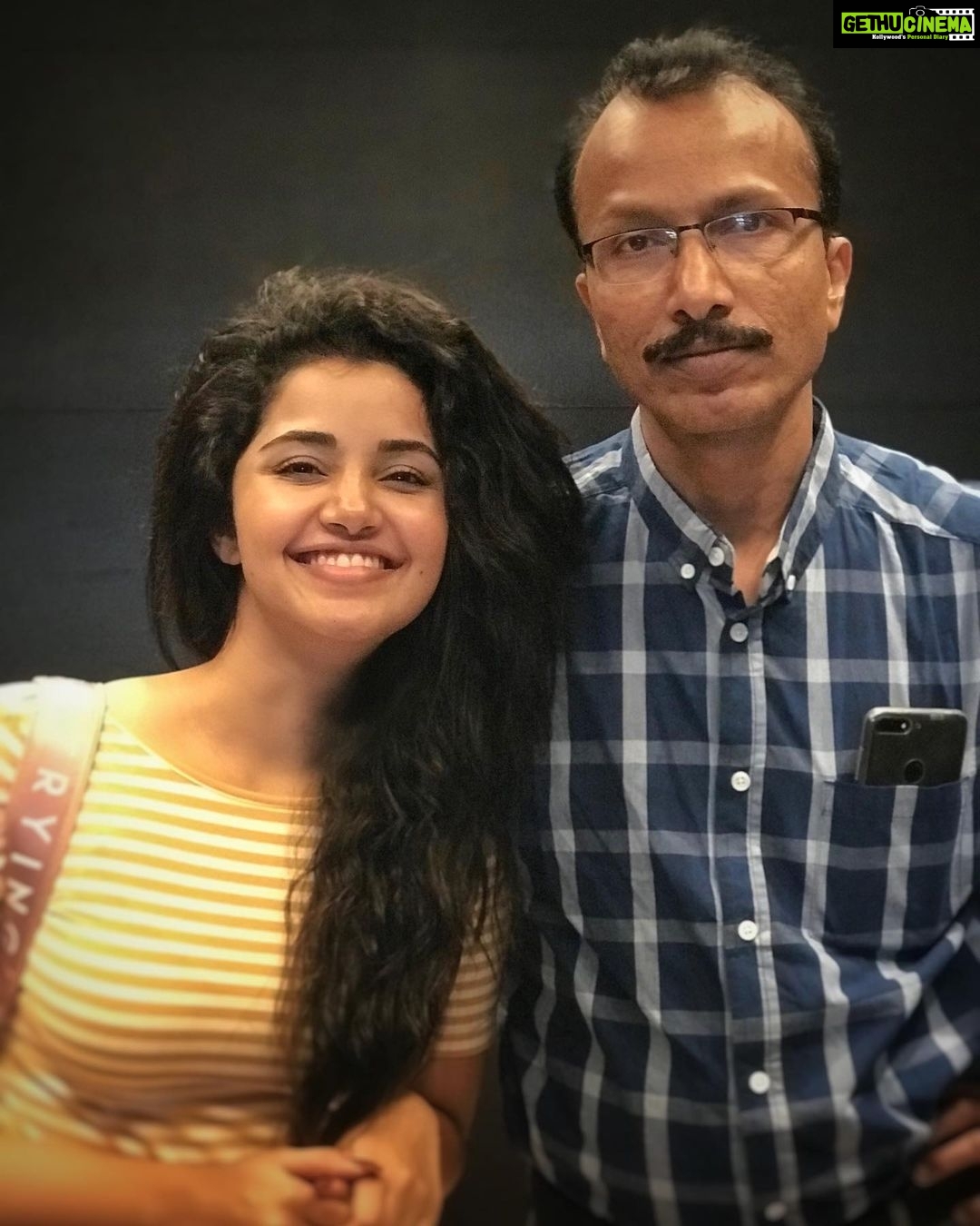 Anupama Parameswaran Instagram - Happy birthday Acha ♥️😍 lots of love 😘 @parameswaranerekkath