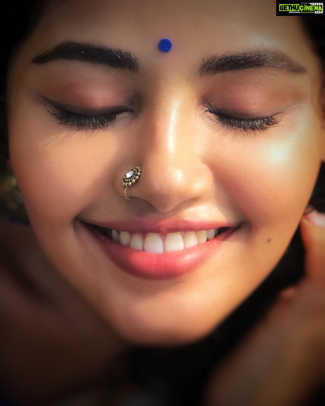 Anupama Parameswaran Instagram - 😌