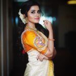 Anupama Parameswaran Instagram - 👑 Styling : @suprajadevichalasani Outfit by @madhurasdesignerstudio 👗 Jewellery by @kalasha_finejewels PC @davuluriteja Hairstyle @thimmappa180