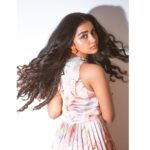 Anupama Parameswaran Instagram - 🦩 Outfit - @kushburathodlabel Accessories- @csquarebytripti Styling- @shilpagns Styling assistant- @sahiti_malyala 📸- @vincentkingstudios