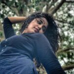 Anupama Parameswaran Instagram - ആൽമരം 🌳 PC @nijeshcheruly