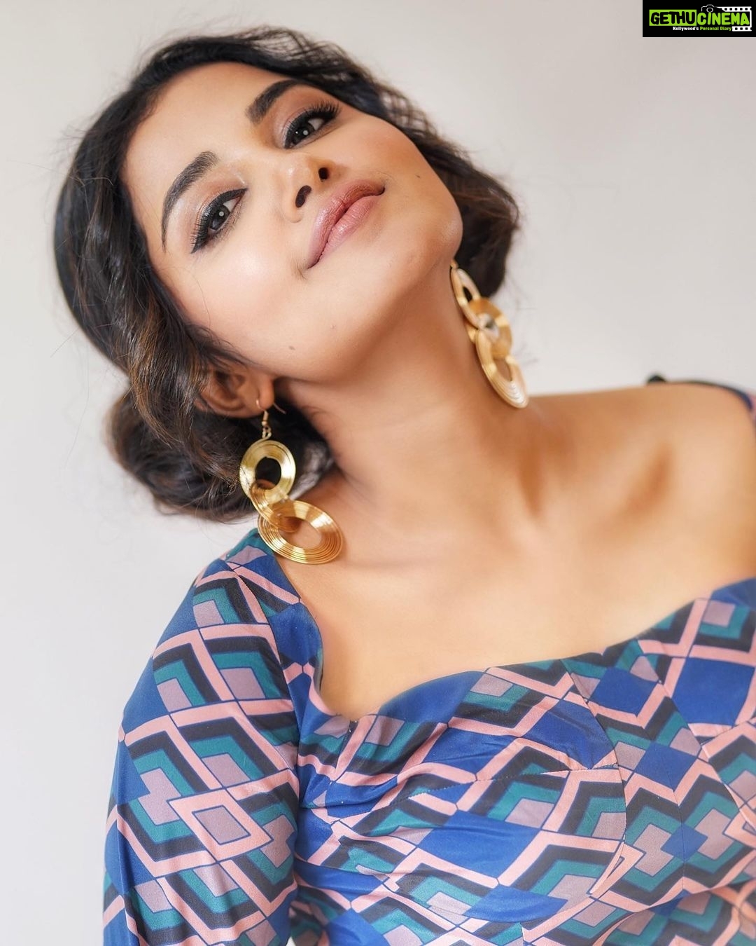 Anupama Parameswaran Instagram - Ahoy !!!!!!!