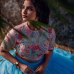 Anupama Parameswaran Instagram – Mathrubhumi star and style magazine shoot ♥️
Photo:@arun_payyadimeethal
Costume: @riboniofficial
Styling: @arjun_vasudevs
Retouch: @suveeshgraphiccynaide
Makeup: @subiganesh