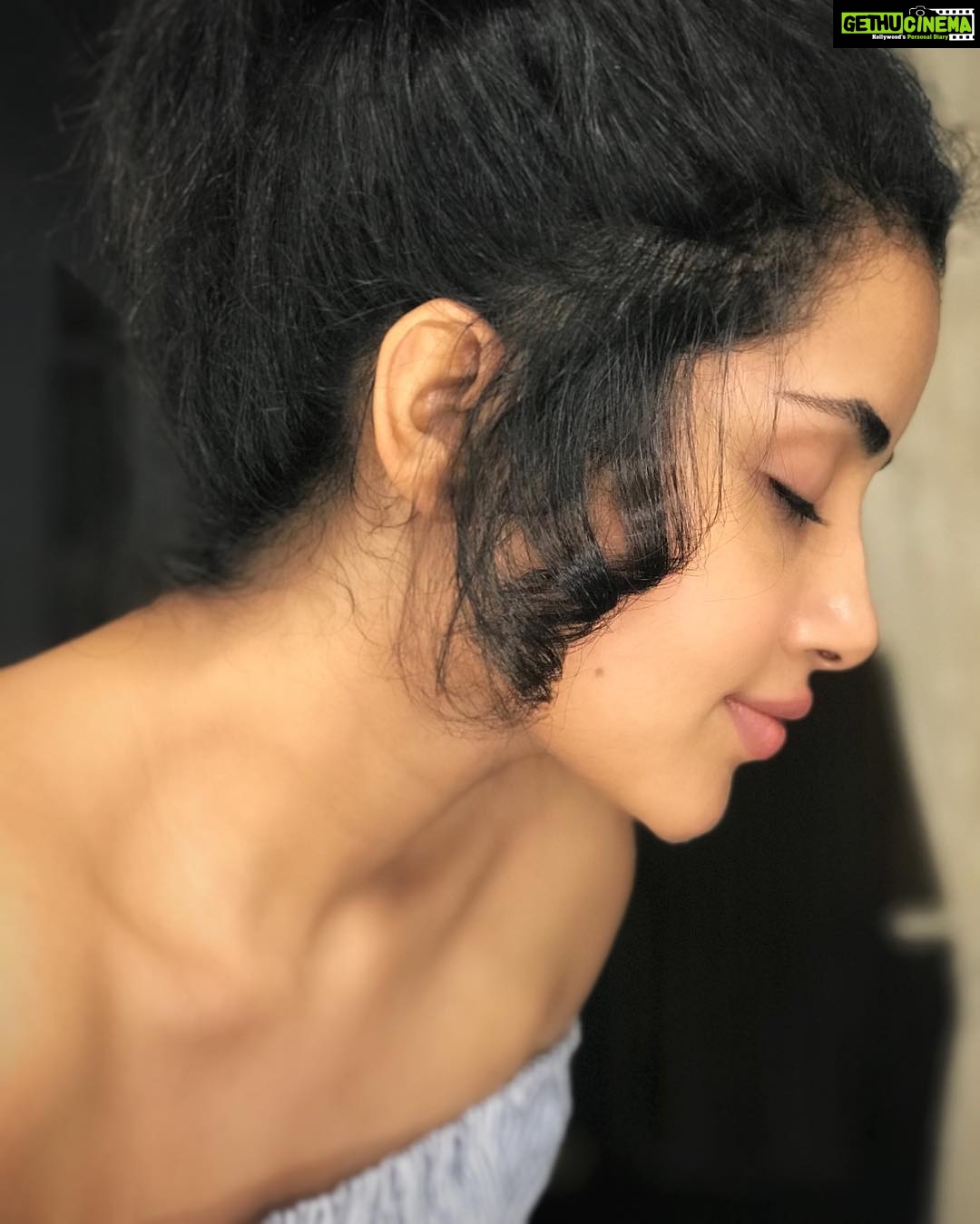 Anupama Parameswaran Instagram - She is a mess ... a hot mess 🔥 #sundayvibes