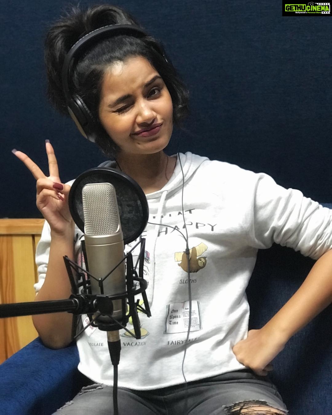 Anupama Parameswaran Instagram - Okay let’s do this 🤷🏻♀️