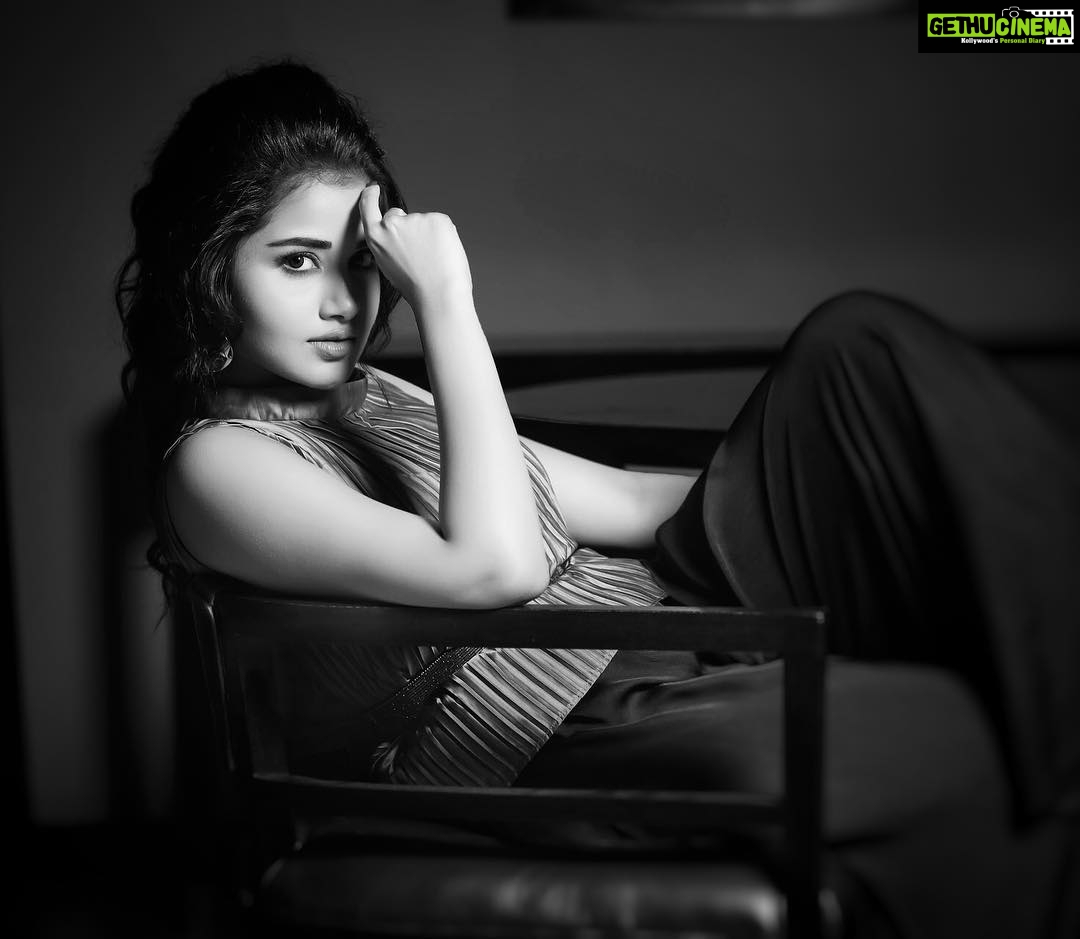 Anupama Parameswaran Instagram - ♟