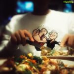 Anupama Parameswaran Instagram - Not him 👶🏻.. not even the food 🥘 ... just “Popeye The Sailor Man...⚓️” ... Tell me ... is that just me ... or u guys loved it too 😍 #90skids 🔥♥️🙈 Mr @abhisheksharma_4 ... gimme that T-shirt ... right now 😏😏😏😏😏😏 (dude sorry for chopping ur head off .. lol😝)