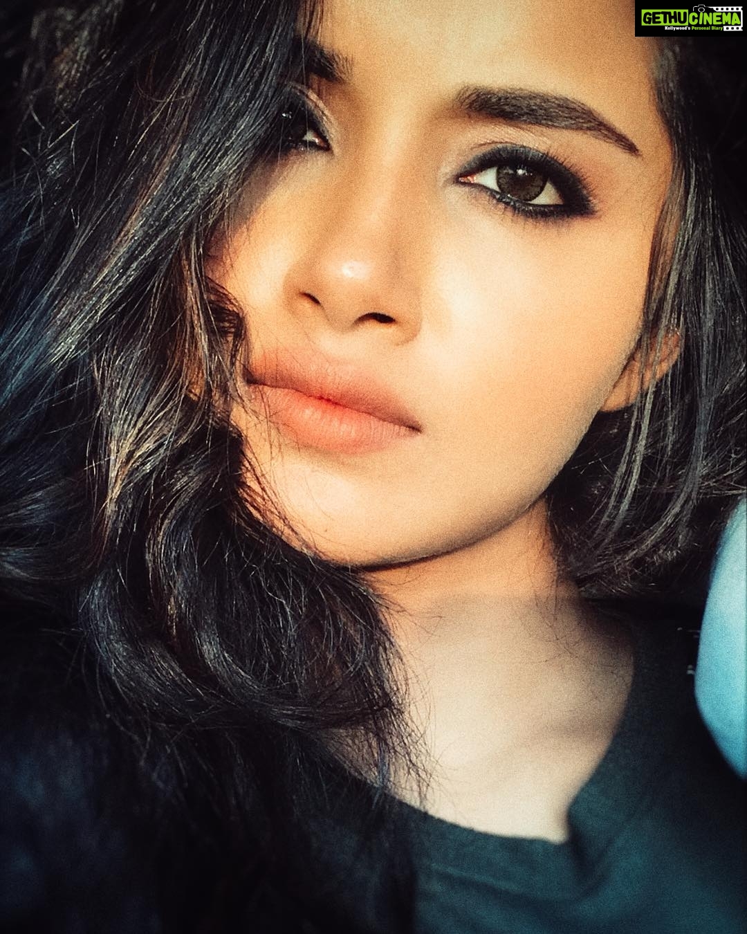 Anupama Parameswaran Instagram - Beauty is how you feel inside, and it reflects in your eyes...... 👁