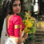 Anupama Parameswaran Instagram - And ... all these were clicked by my lil brother 😘 This is my personal fav 💋 #vishu