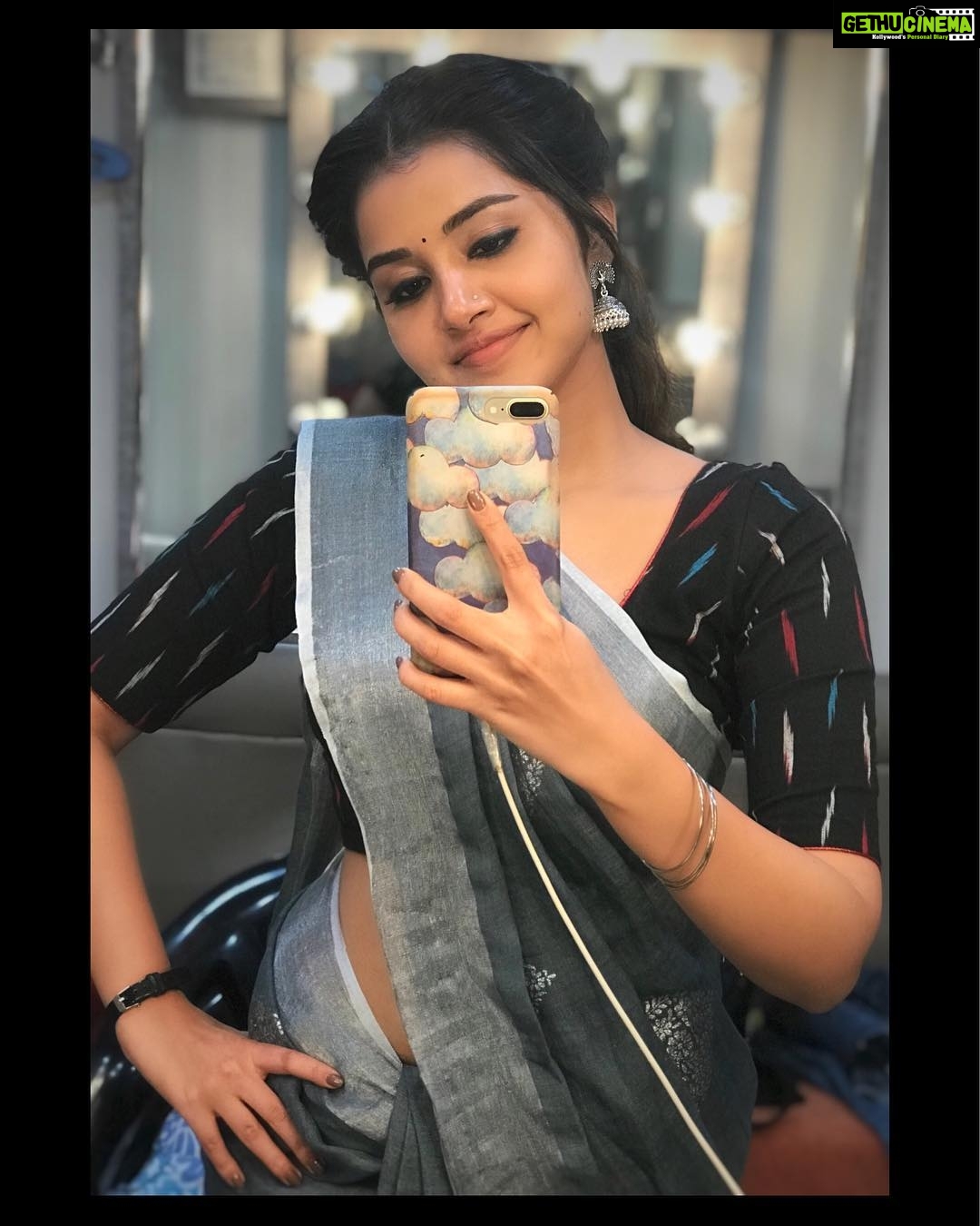 Anupama Parameswaran Instagram - 📚#rakshasudu 👹