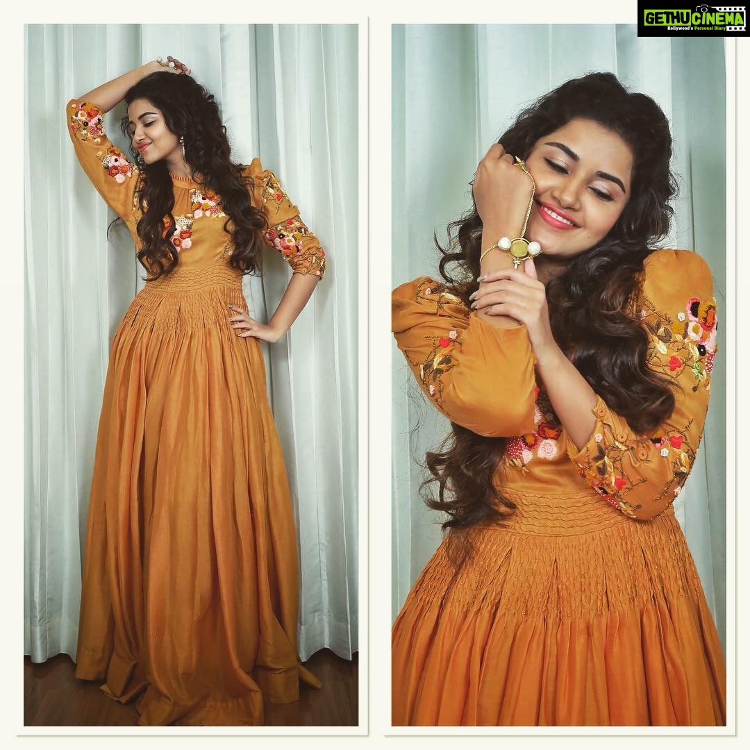 Anupama Parameswaran Instagram - For an event 😸 Styling by @lavanyabathina & @venkatesh_93 Outfit by @storeanonym Accessories by @sataara19 PC 📸 by @saiweddingphotography ♥️♥️♥️♥️♥️♥️♥️♥️