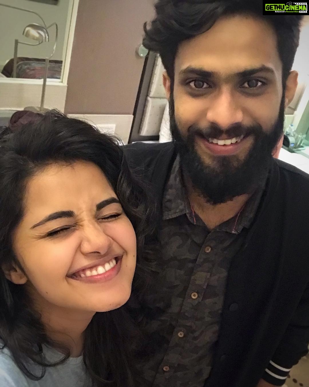 Anupama Parameswaran Instagram - Happy me 🥰 #bff ♥️ @akshaijoy Bangalore, India