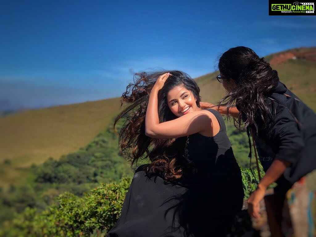 Anupama Parameswaran Instagram - One of my most favourite clicks♥️