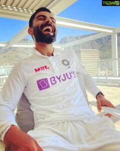 Anushka Sharma Instagram - I remember the day in 2014 when you told me that you have been made the captain as MS had decided to retire from test cricket. 
I remember MS, you & I having a chat later that day & him joking about how quickly your beard will start turning grey. We all had a good laugh about it. Since that day, I’ve seen more than just your beard turning grey. I’ve seen growth. Immense growth. Around you & within you. And yes, I am very proud of your growth as the captain of the Indian National Cricket team & what achievements the team had under your leadership. But I’m more proud of the growth you achieved within you.
In 2014 we were so young & naive. Thinking that just good intentions, positive drive & motives can take you ahead in life. They definitely do but, not without challenges. A lot of these challenges that you faced were not always on the field. But then, this is life right? It tests you in places where you least expect it to but where you need it the most. And my love, I am so proud of you for not letting anything come in the way of your good intentions. You led by example & gave winning on field every ounce of your energy to the extent that after some losses I’ve sat next to you with tears in your eyes, while you wondered if there's still something more you could have done. This is who you are & this is what you expected from everyone. You've been unconventional & straightforward. Pretence is your foe & this is what makes you great in my eyes & the eyes of your admirers. Because underneath all this were your pure, unadulterated intentions always. And not everyone will be able to truly understand that. Like I’ve said, truly blessed are those who tried to get to know you beneath what meets the eye. You are not perfect & have your flaws but then again when did you ever try to conceal that? What you did was to always stand up for doing the right thing, the harder thing, always! You held on to nothing with greed, not even this position & I know that. Because when one holds on to something so tightly they limit themselves & you, my love, are limitless.
Our daughter will see the learning of these 7 years in the father that you are to her. 
You did good ❤️
