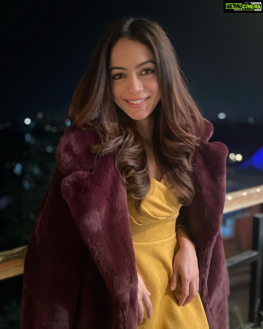 Anya Singh Instagram - The Bay got chilly Mumbai, Maharashtra