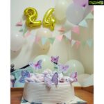 Aparna Vinod Instagram – Keeping it simple is not really my thing 
#happybirthdaytome #happypic #happybirthday #happybday #24 #turned24 #colourful #colourfulsweater #pastels #pastelbaloons #rainbow #birthdaypic #cake #butterfly #butterflycake #mycake #birthdaycake #shein