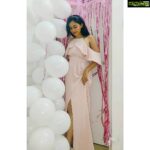 Aparna Vinod Instagram - I didn't get older I levelled up. Happy Birthday to me #birthday #birthdaygirl #pink #forevernew #pinkisthenewsecret