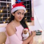 Aparna Vinod Instagram - Merry Christmas #latepost #xmas #christmas #home #santa #santaclaus #forevernew #celebration