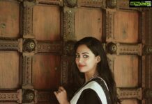 Aparna Vinod Instagram - #babyloading Photography: @abhijithsk.photography #aparnavinod #aparna