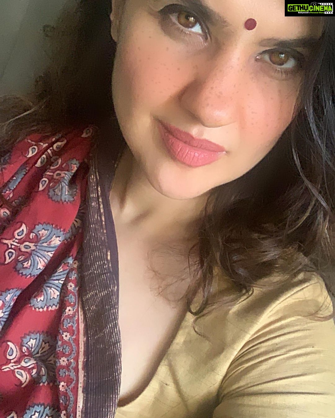 Archana Instagram - #desi #bindi #look #sari #sanskriti #culture #india #indian #saree #sareelove #love