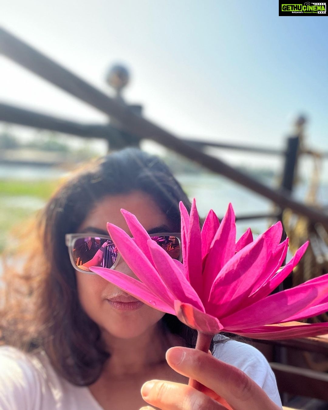 Archana Instagram - #bliss is a #choice no matter where you r! But when in #heaven like this one … it comes #naturally … pun intended in NATURally OFCOURSE! Allepey Backwaters