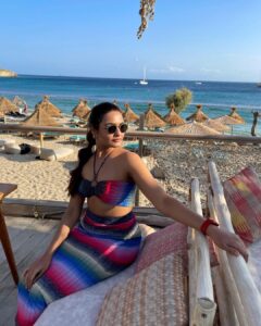 Arthi Venkatesh Instagram - Doing what you do in Mykonos ☀️