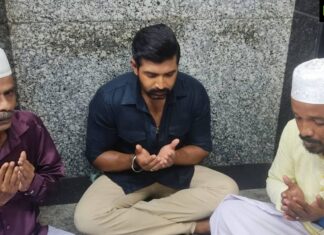 Arun Vijay Instagram - Visited Nagore Dargah today during shoot!! 🙏🏽 God bless all... எம்மதமும் சம்மதம்... #spreadlove #AV33
