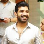 Arun Vijay Instagram - Thanks for all the wishes and prayers!! Recovering really well... Will be back soon, stronger than before....💪🏽 Love you all...❤😘 #staysafe