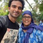 Ashok Selvan Instagram - What an honour it is, to work with @brinda_gopal Master! Had such a great experience. You’ve made a difference in my life. grateful. Thank you master! :) And thank you @prashannababu89 @raghunorulez @nithilarb for taking care of me like your own. And the entire team 🙏🏽 Thank you ❤️ Until our next song, cheers and love!