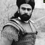Ashok Selvan Instagram - Thank you for all the wishes coming my way for #Marakkar it’s an honour for me to make my Malayalam debut and meet my dear Kerala Makkal through a project like this. Thank you Priyan sir and my beloved team! It been an incredible journey 🙏🏽 @priyadarshan.official