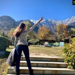 Asmita Sood Instagram - Sunday date with the mountains…⛰ #beauty #serenity #mountains #solangvalley Solang Valley, Manali