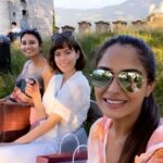 Asmita Sood Instagram - A peak into Salzburg ,Austria from my lens on #worldtourismday 💚 What made it special? The people I met,the friends I made,the food I ate and the beautiful landscapes that left me craving for more! @lea.kron you made this trip so so special!! 🦋 What is the first thing you think of when you think about the last place you visited? Tell me in comments below! #eurotrip2021