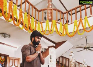 Atharvaa Instagram - May the days to come bring in a lot of positivity. Here's Wishing you and your family a very Happy Diwali !! 🤗💥
