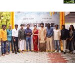 Athulya Ravi Instagram - Pretty Excited and grateful to be a part of this amazing team ! Feels like a fresh start !! Onward and Upward! Thanks for this amazing opportunity 🙏🤗 @iamharishkalyan @shanmugam_muthusamy @immancomposer @sripadsridhar @thirdeye_entertainment @thespcinema @premkumaractor @itssujithsudhakaran @donechannel1 @gobeatroute Thank you for your presence #Vetrimaaran sir cherandirector sir @actorvijaysethupathi sir @aishwaryarajessh ! #SPCinemas #ThirdEyeEntertainment #ProductionNo5 #Poojai