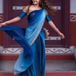 Athulya Ravi Instagram - A certain blue , enters my soul ❤️ #blue #calm #halfsaree #traditional !! 👗 @shyn_fascino 💄 @mac3makeoverstudio 📸 @thephototodayofficial Accessories @fineshinejewels 🤩