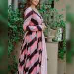 Athulya Ravi Instagram - This #diwali2021 going to be full of positivity, happiness, gratitude, love, and smiles#happydiwali Stay healthy, stay happy!🪔🙏♥️#festivevibes #diwaliseason 👗 @idaho_o M&h @arupre_makeup_artist ❤️ Clicked @arunprasath_photography 📸