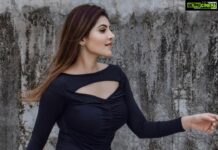 Athulya Ravi Instagram - Black is always a magic 😍❤️ #blacklove #weekendvibes #powerful M&H @arupre_makeup_artist 🥰 Clicked @irst_photography 🤩