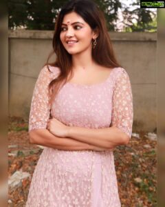 Athulya Ravi Instagram - However difficult life may seem , trust there is always something you can do and succeed at !! 😍😍❤️ #trust #bepositive 
Love this salwar  @vkfashion2018 😍😍