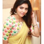 Athulya Ravi Instagram - Try ! True ! Trust ! #keeptrying #behonest #trustyourself The success comes your way 😍😍 Saree and blouse @chakrabortymukta ❤️ M&H @arupre_makeup_artist Clicked @karthikakphotography