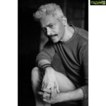 Atul Kulkarni Instagram – For more pics visit the revamped atulkulkarni.com 
And DO click on ‘website credits’ link on the website to know the talented team which created it ! Link in bio.