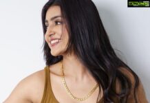 Avantika Mishra Instagram - Resurgence. 💚 Photography @the_pixel_farmer Styling @praptigarg MUAH @makeupbyradhikadave Jewellery by @aa.r.ka #EnnaSollaPogirai